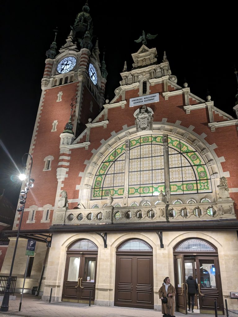Gdańsk train station